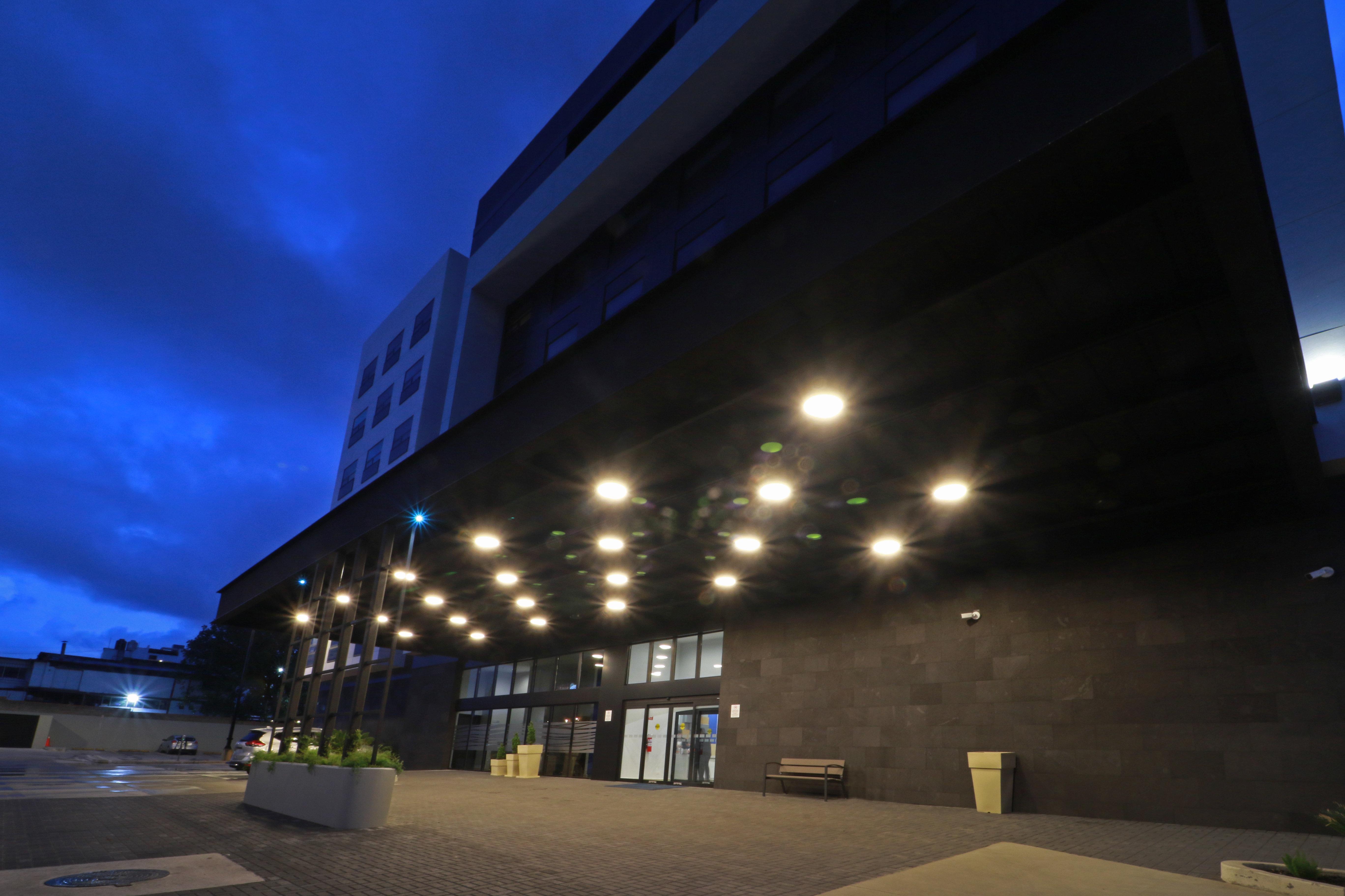 Holiday Inn Express & Suites - Ensenada Centro By Ihg Esterno foto