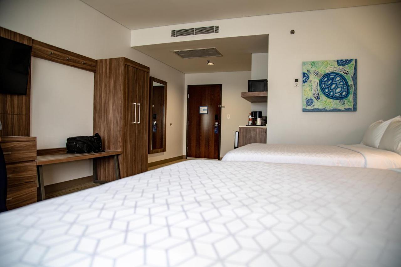 Holiday Inn Express & Suites - Ensenada Centro By Ihg Esterno foto