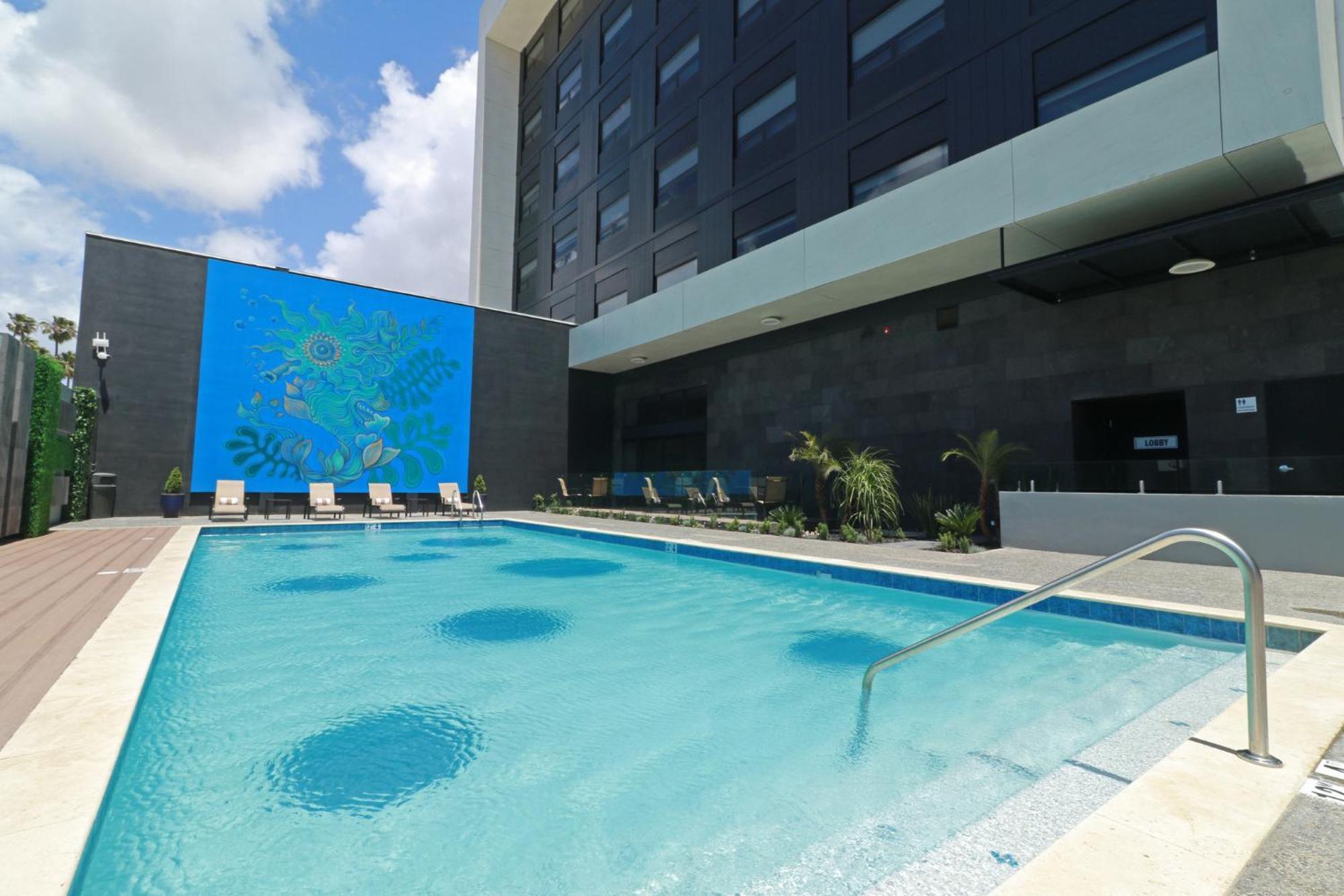 Holiday Inn Express & Suites - Ensenada Centro By Ihg Esterno foto